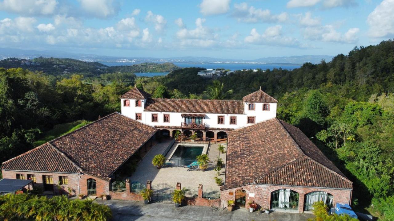 Domaine Du Chateau Les Trois-Ilets Exterior photo